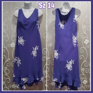 WOMENS SHEER FLORAL DRESS SIZE 14